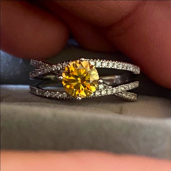 Certified, 1ct Yellow Moissanite Diamond Twisted ring main image 4